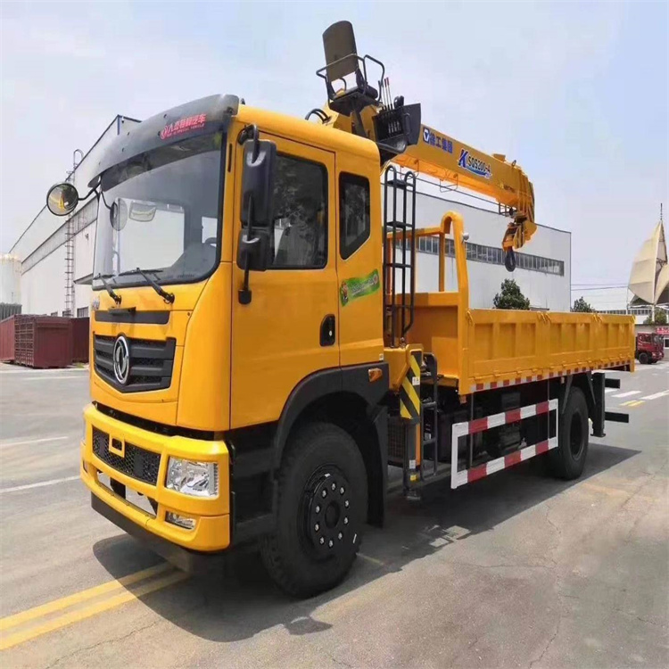 通海口镇附近找一辆随车吊出租