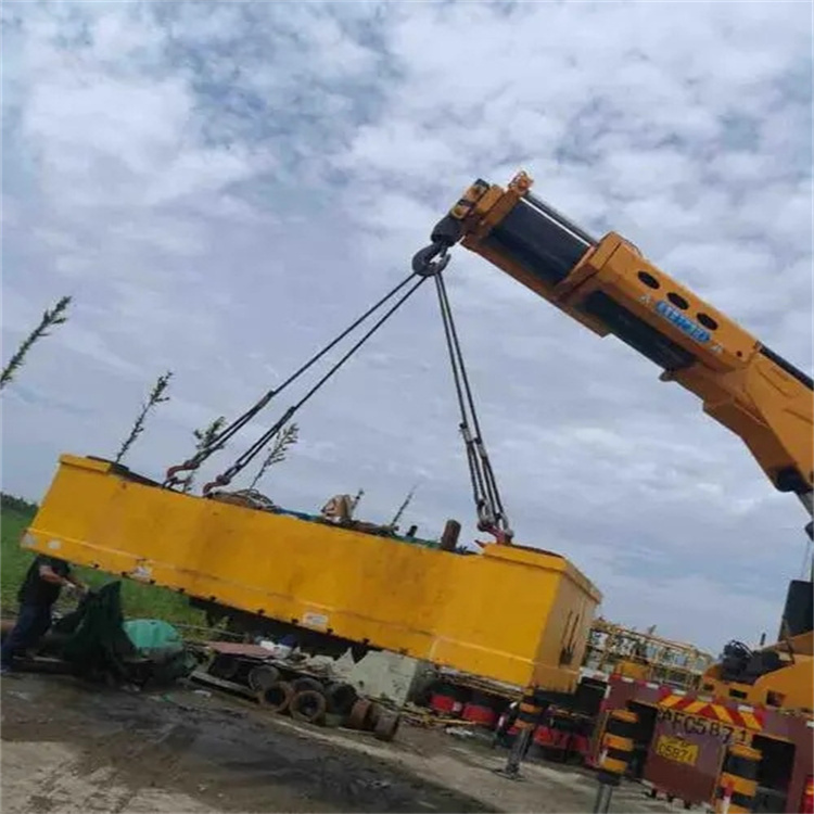 通海口镇随车吊吊集装箱怎么吊